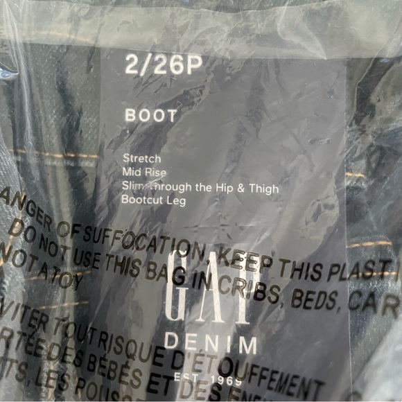 Gap Petite Mid Rise Bootcut Jeans With Washwell 2/26P - Picture 4 of 7